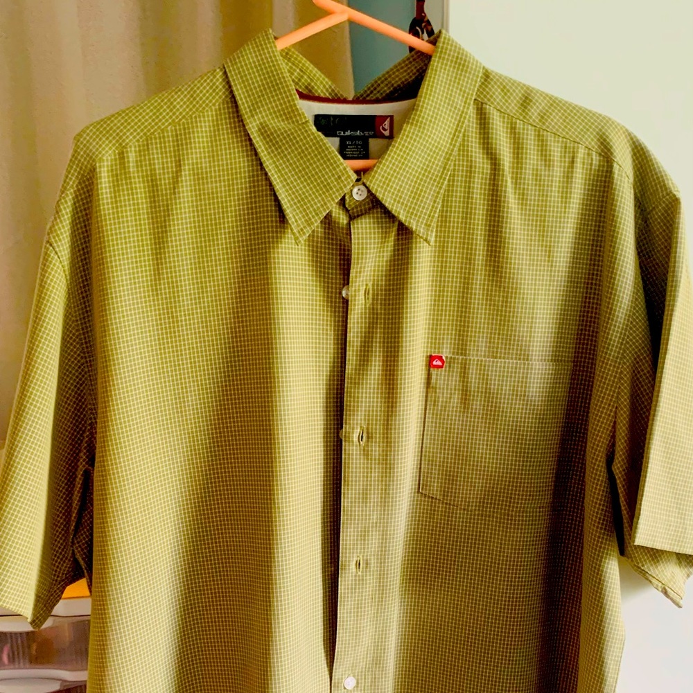Quicksilver XL shirt